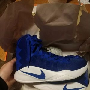 Nike hyperdunk 2016